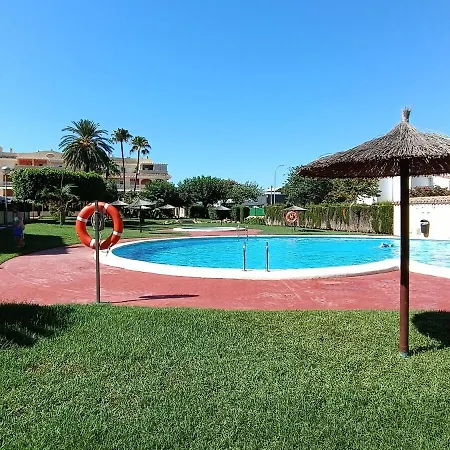 Family With Pool Appartement *